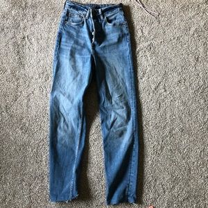 H&M Mom Jeans